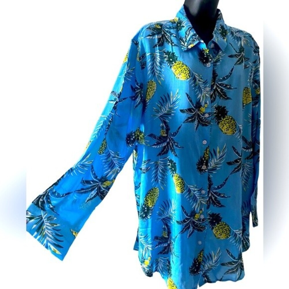 NWT women’s tropical print Oversized shirt swimsuit coverup light blue & yellow